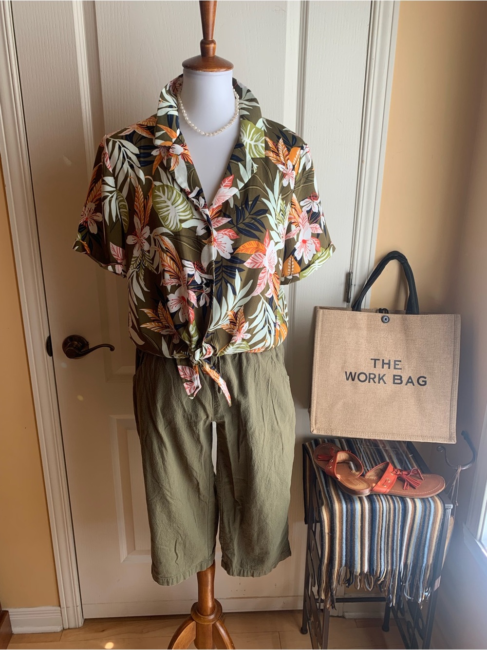 Tropical Olive Floral Button-Front Shirt tie by ONLY